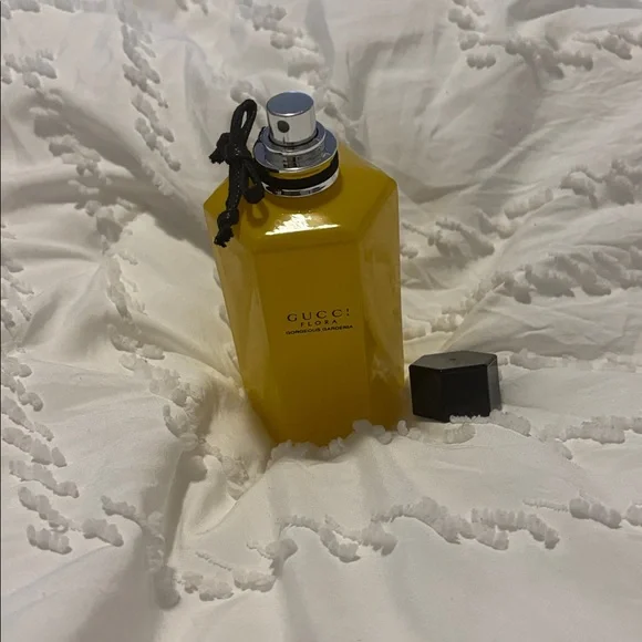 Gucci Flora - Picture 5 of 7